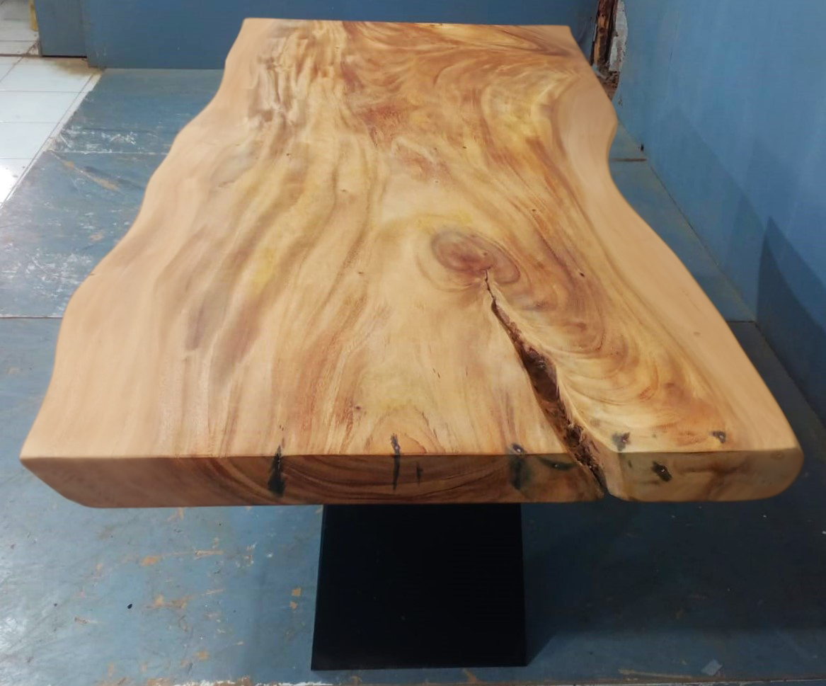 Live Edge Tables
