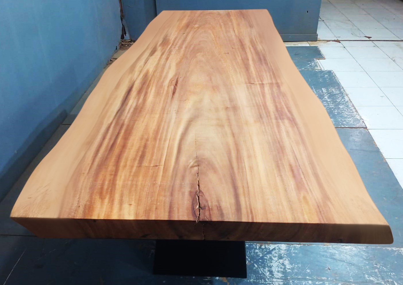 Live Edge Tables