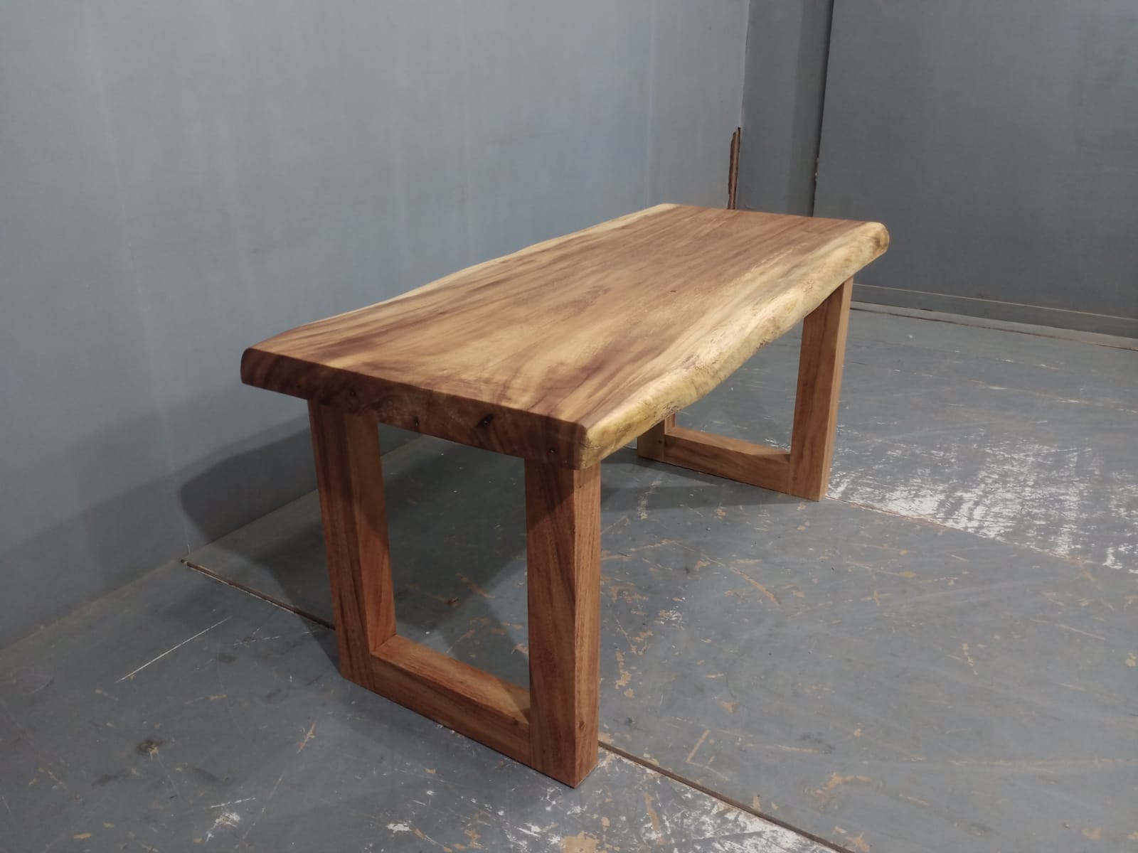 Live Edge Tables