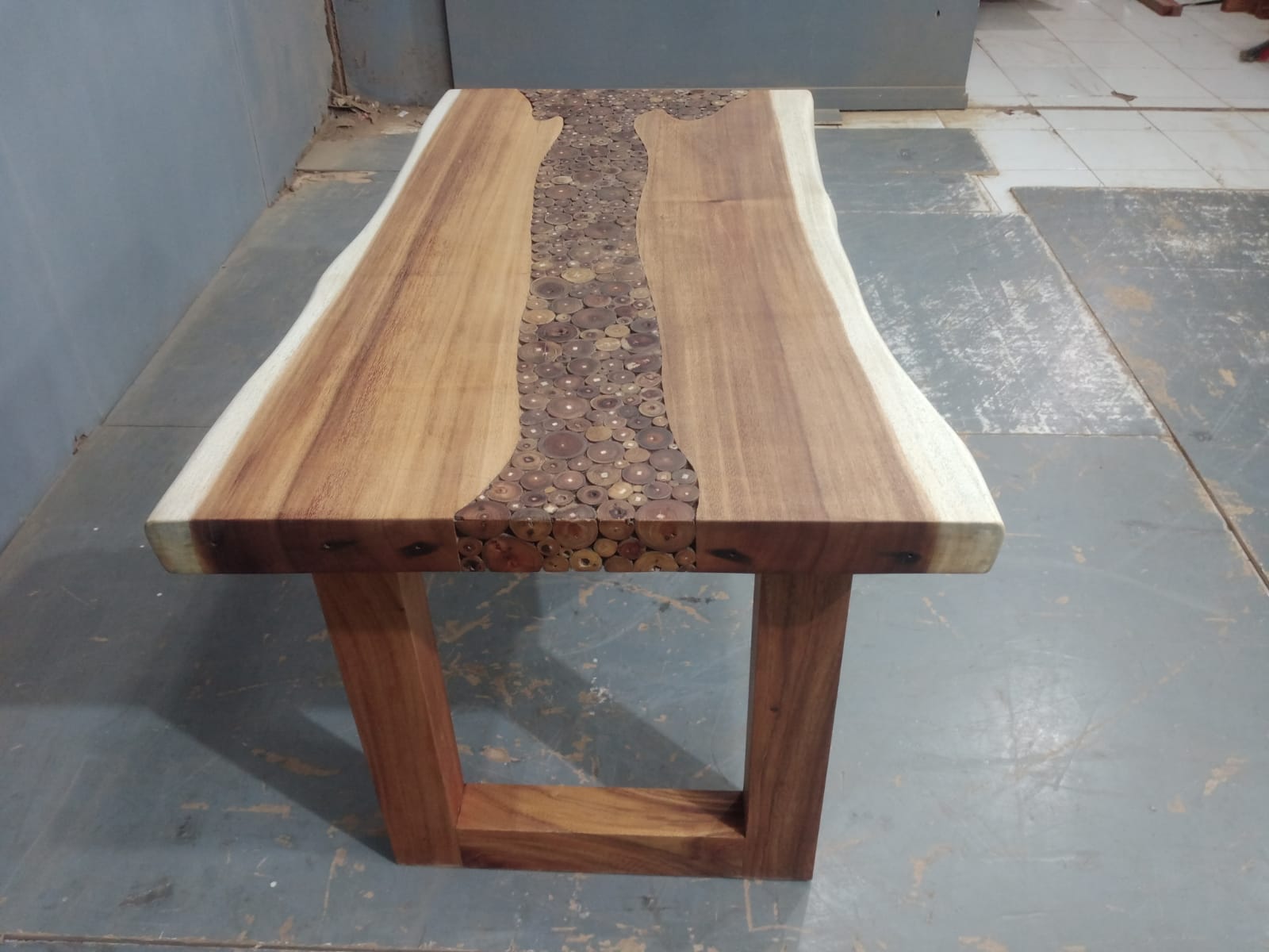 Live Edge Tables