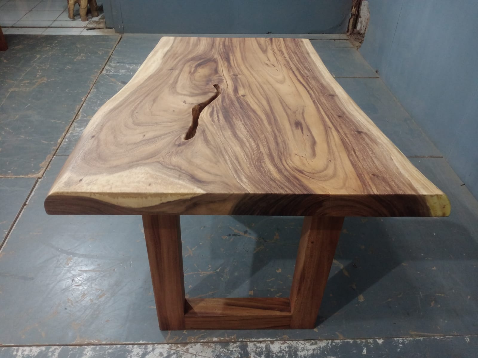 Live Edge Tables