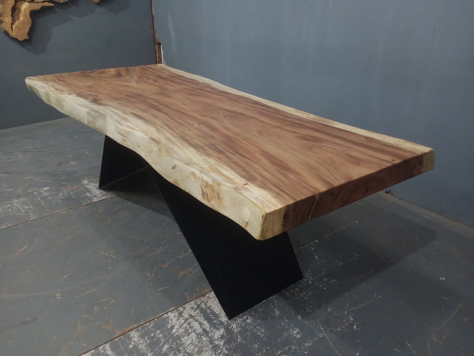 Live Edge Tables