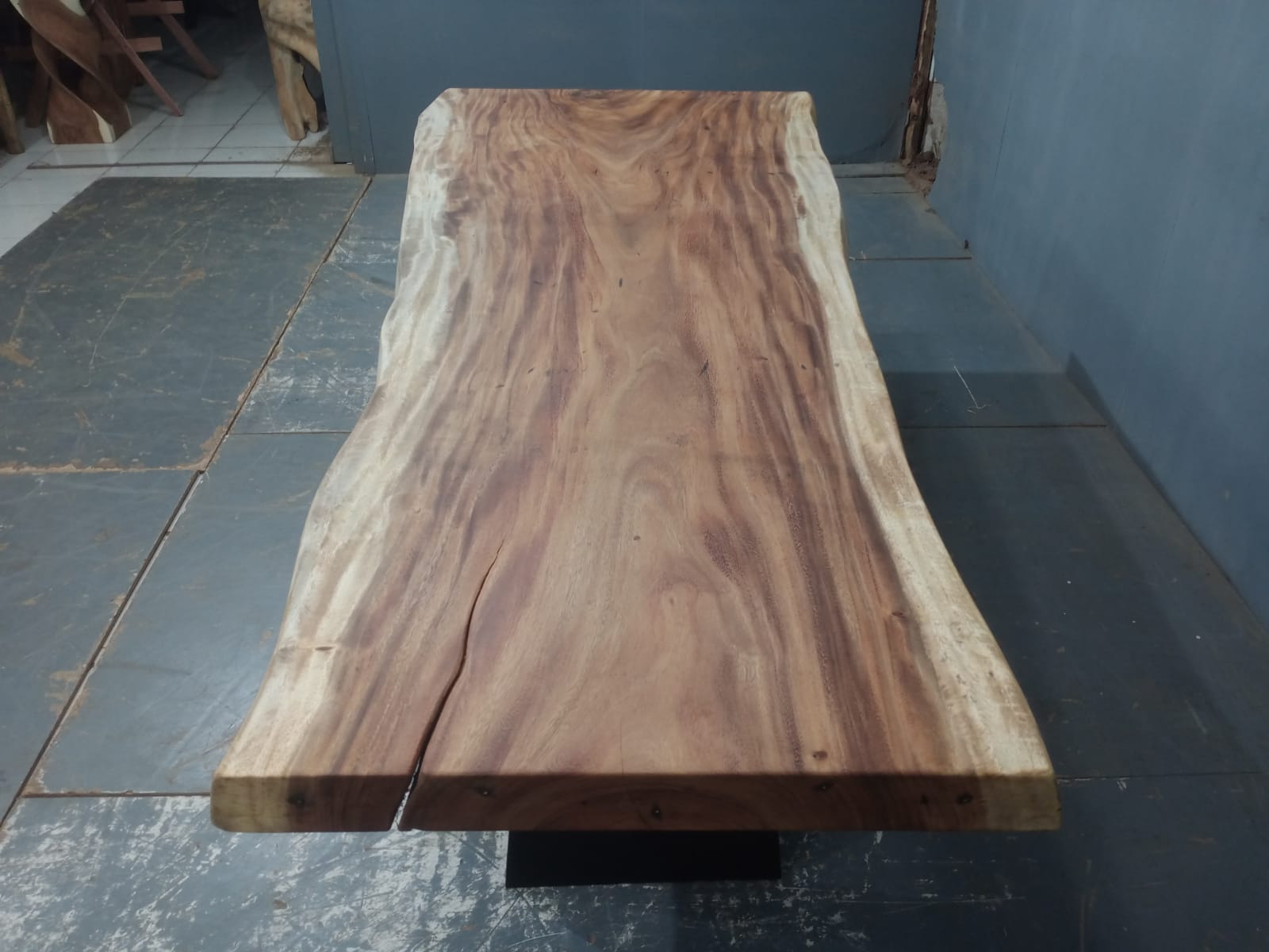 Live Edge Tables